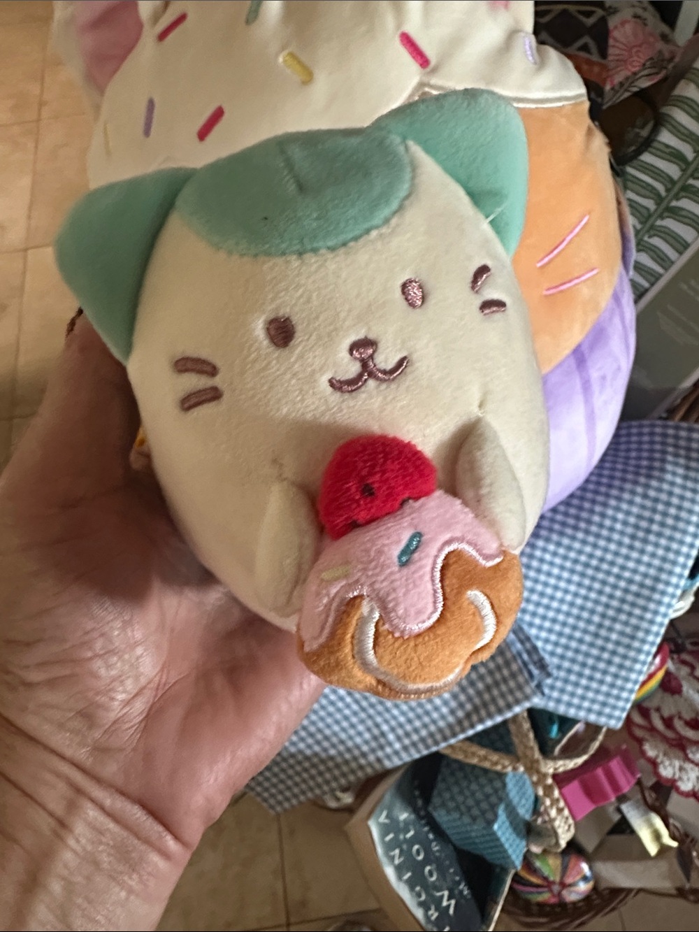 Squishmallows Miriam Cupcake Cat & Anirollz SquishyBall Set - NWT - A GREAT Gift - Picture 7 of 8